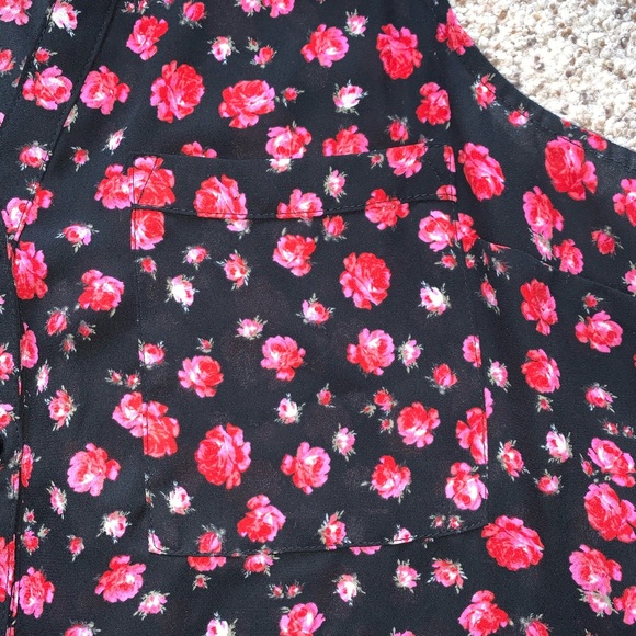 EXPRESS WOMENS SIZE MEDIUM BLACK PINK FLORAL BUTTON DOWN TANK TOP - Picture 6 of 9